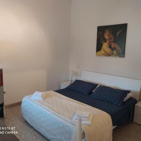 Bab San Feliciano Camere Foligno Buitenkant foto