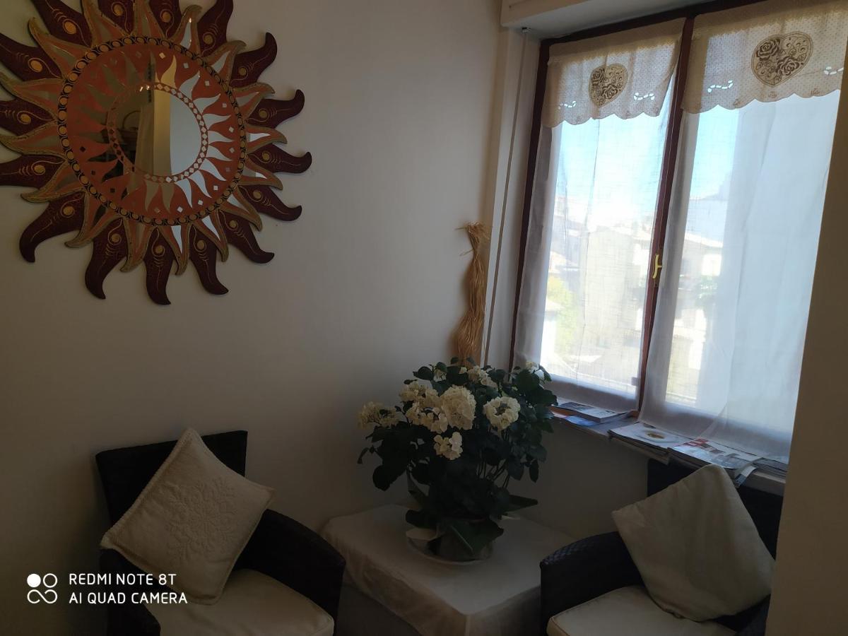 Bab San Feliciano Camere Foligno Buitenkant foto